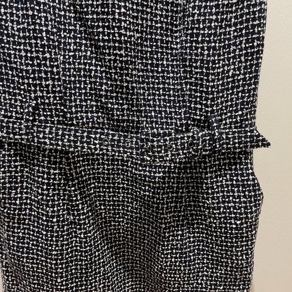 NWOT Navy/White Woven Boucle Sheath Dress 2 petite - Picture 7 of 9